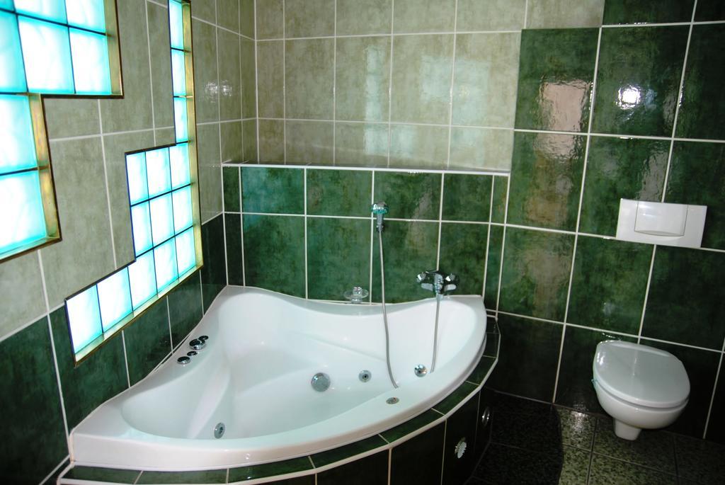 לודז' Hotel Savoy חדר תמונה
