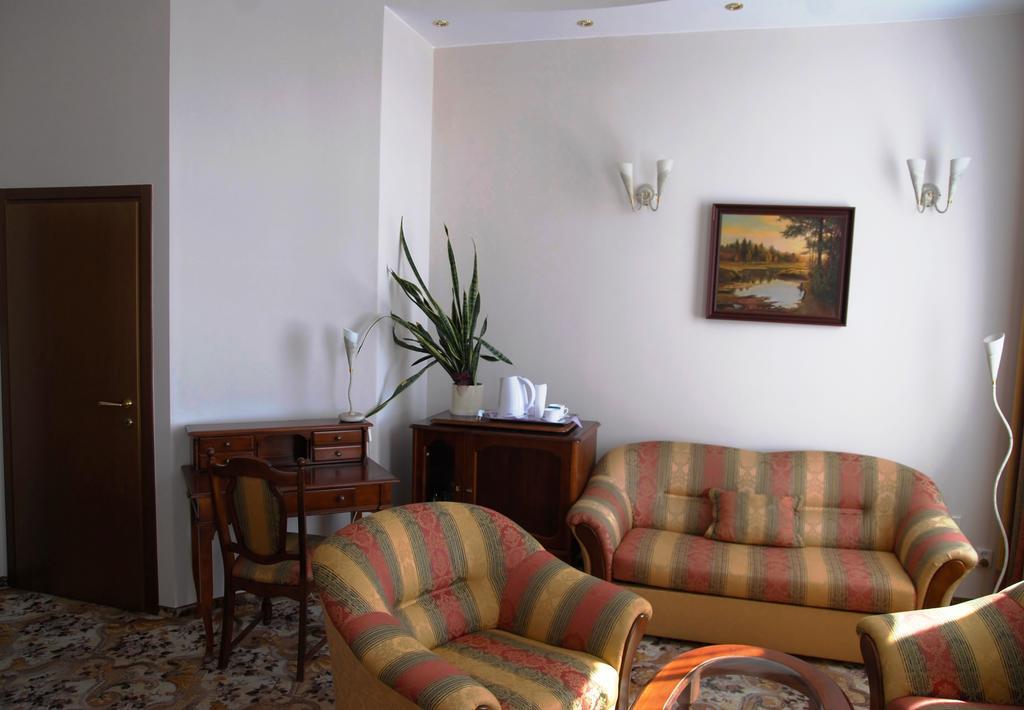 לודז' Hotel Savoy חדר תמונה